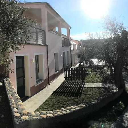 Apartmán Borgoverde-2 By Interhome