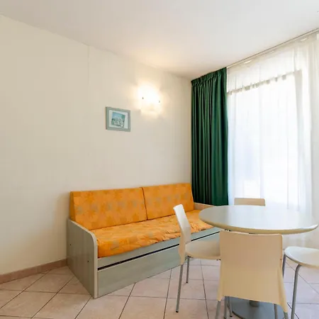 Apartamento Borgoverde-2 By Interhome